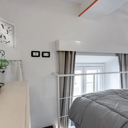 Balcony Bijoux Appartement